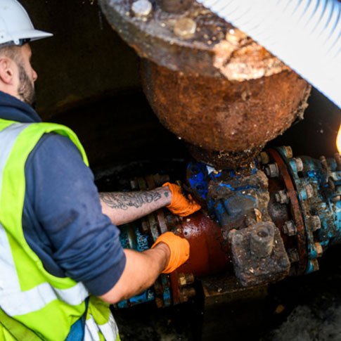 24/7 Emergency Pump Repair | Emergencies | Services | Anglo Pumps